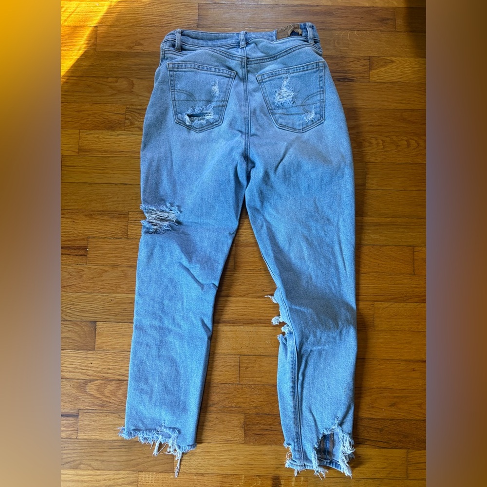 American Eagle Outfitters Light Blue Distressed Skinny Jeans